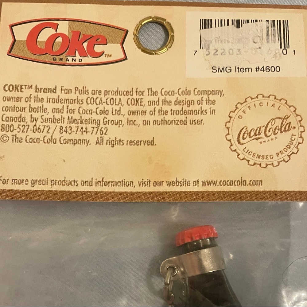NWT Coca-Cola Fan Pull / Light Pull - Picture 4 of 6